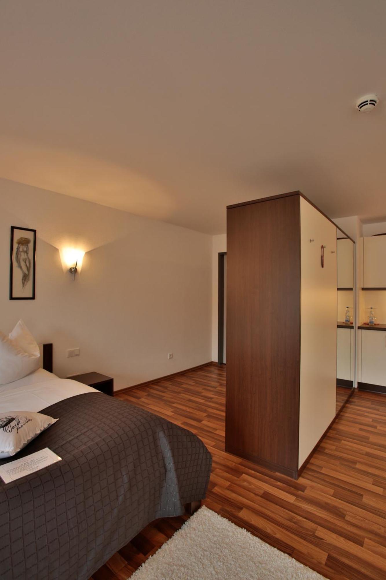 Hotel Am Marktplatz Gangkofen Pokoj fotografie