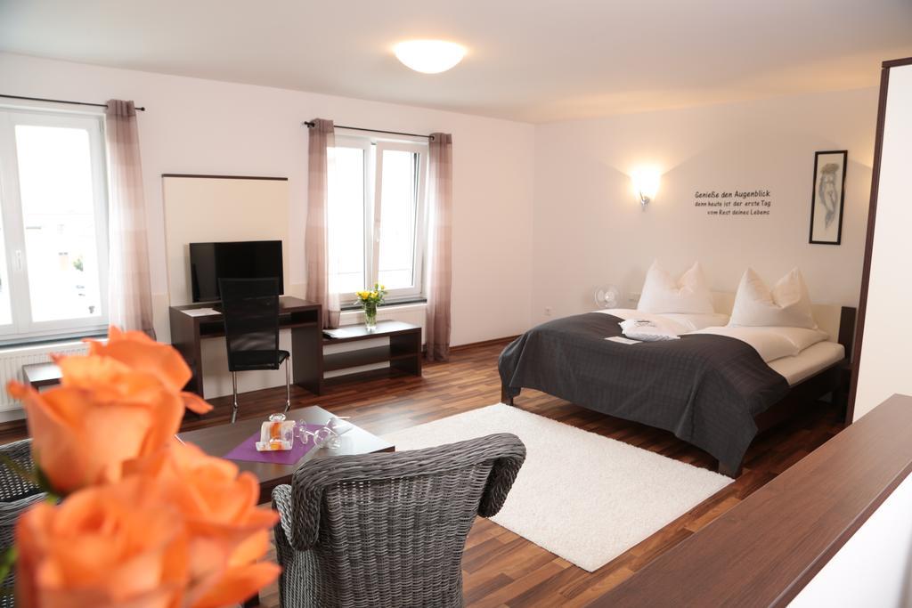 Hotel Am Marktplatz Gangkofen Pokoj fotografie