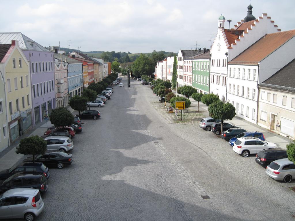 Hotel Am Marktplatz Gangkofen Exteriér fotografie