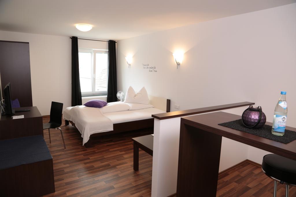 Hotel Am Marktplatz Gangkofen Pokoj fotografie